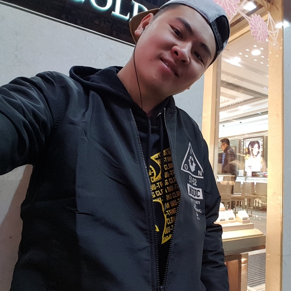 Meet your Posher, Ray - Picture 2 of 4